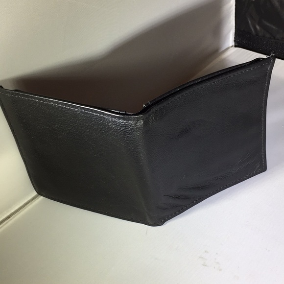 Men’s wallet - Picture 2 of 4